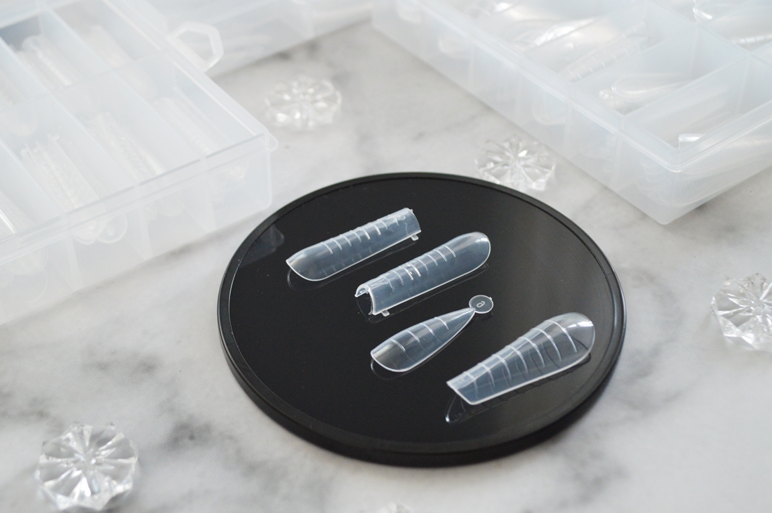 formy do przedłużania paznokci wielorazowe